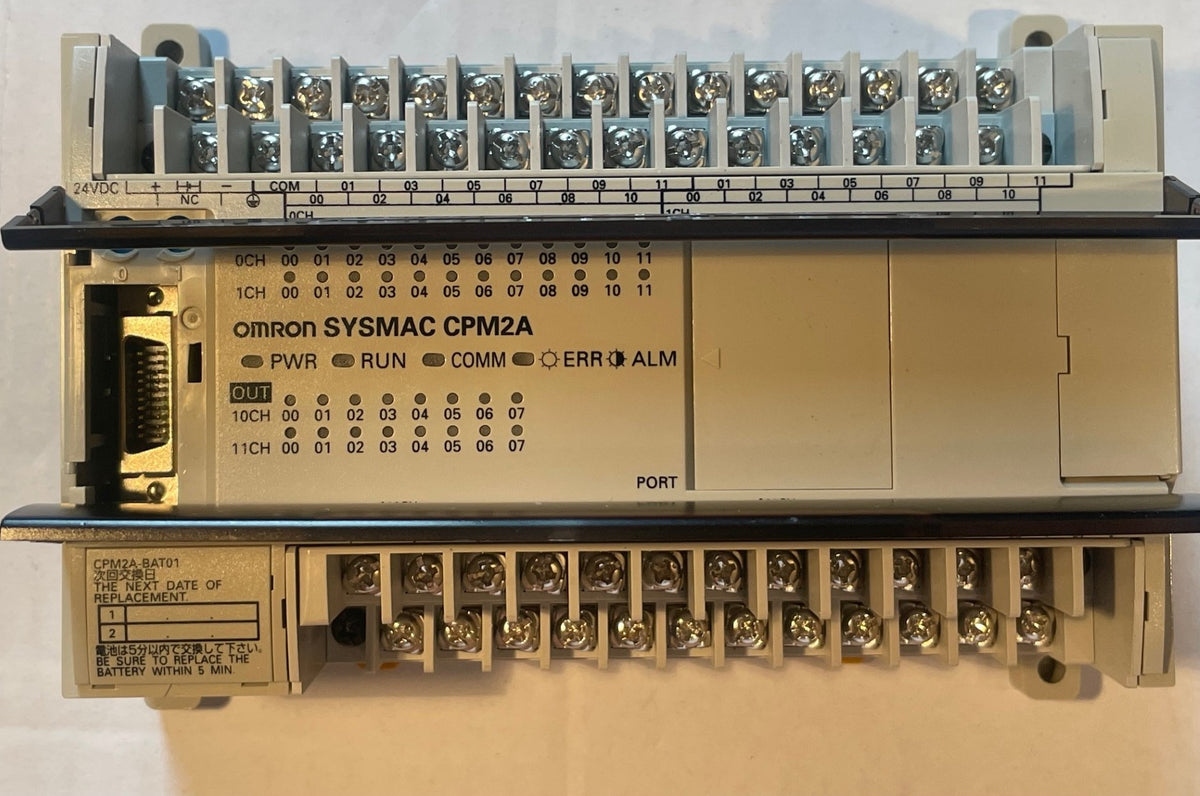 Omron SYSMAC CPM2A-40CDR-D Programmable Controller 24VDC 40 I/O Relay