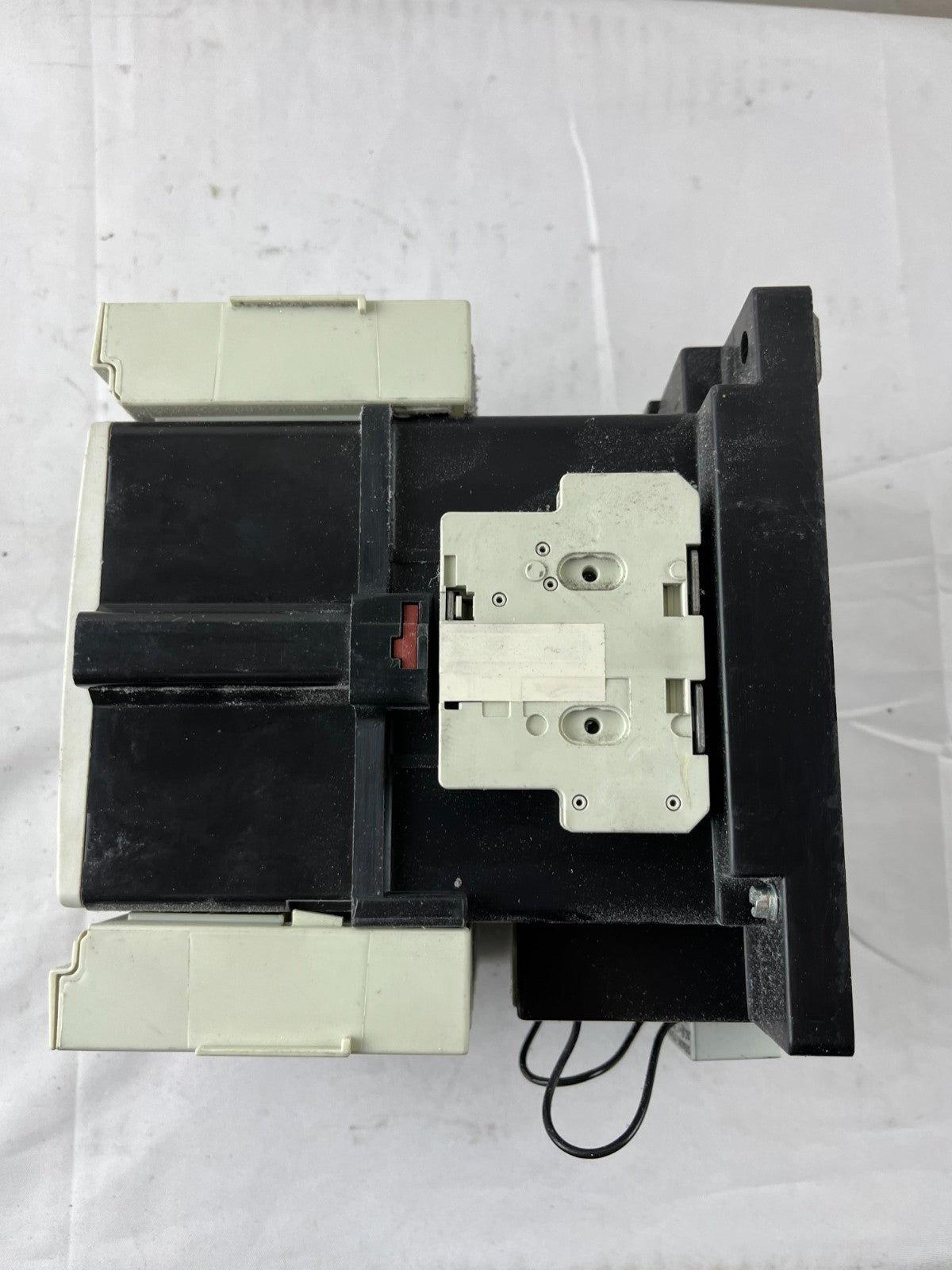 Siemens 3TF50 World Series Power Contactor 3-Pole 110A 600V With Coil Used
