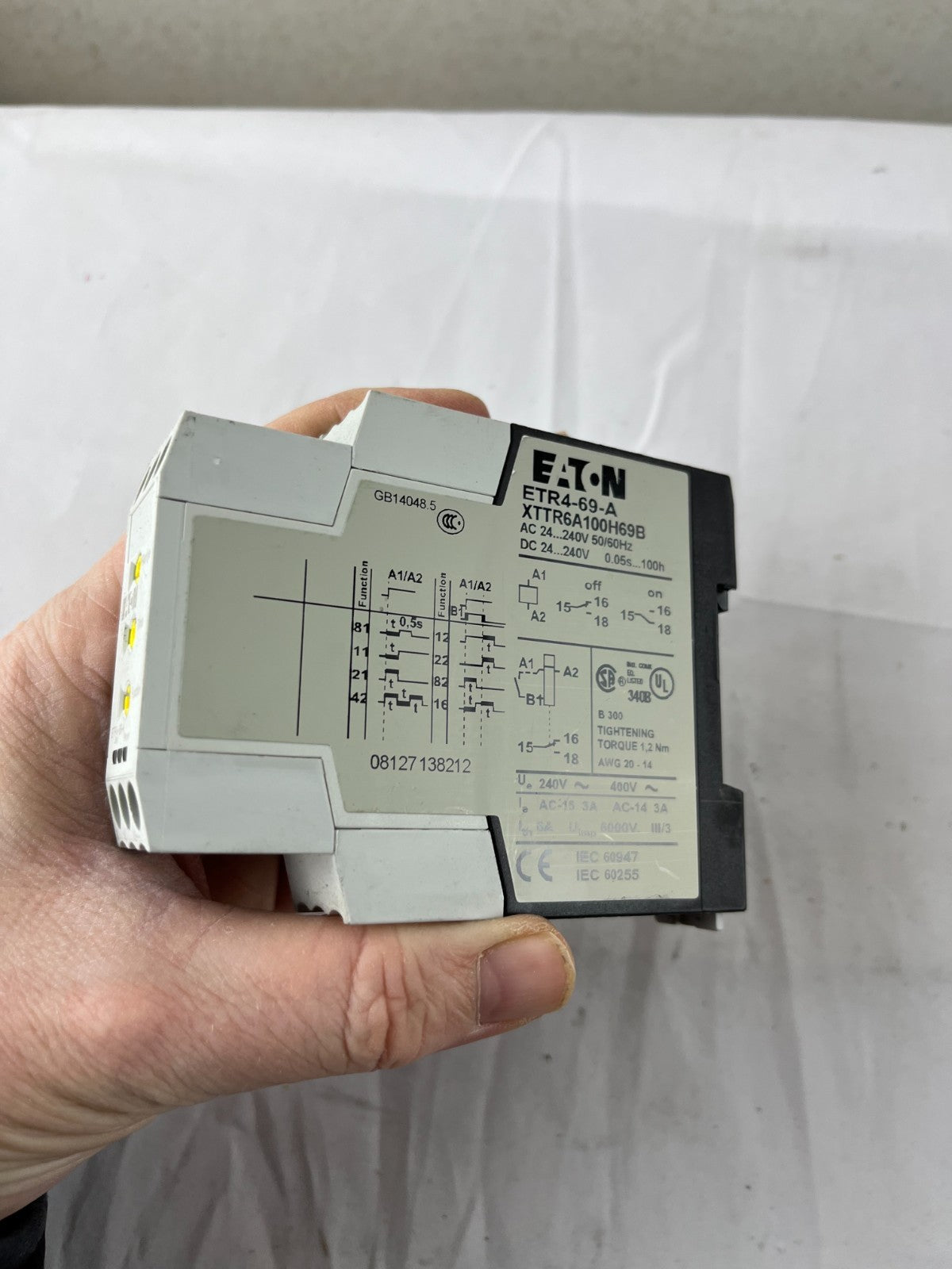 Eaton ETR4-69-A Timer Relay NEW 24-240V 0.05s-100h Multifunction DIN XTTR6A100H6