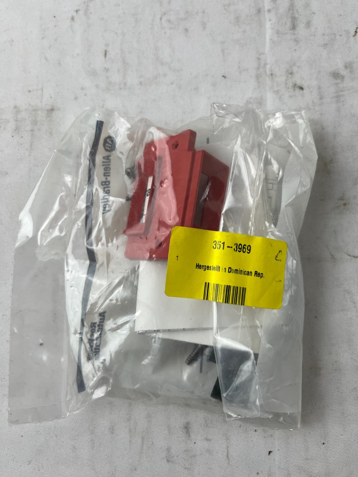 Allen-Bradley 440K-A11144 Guardmaster Trojan Semi-Flex Actuator Guide NEW Spare