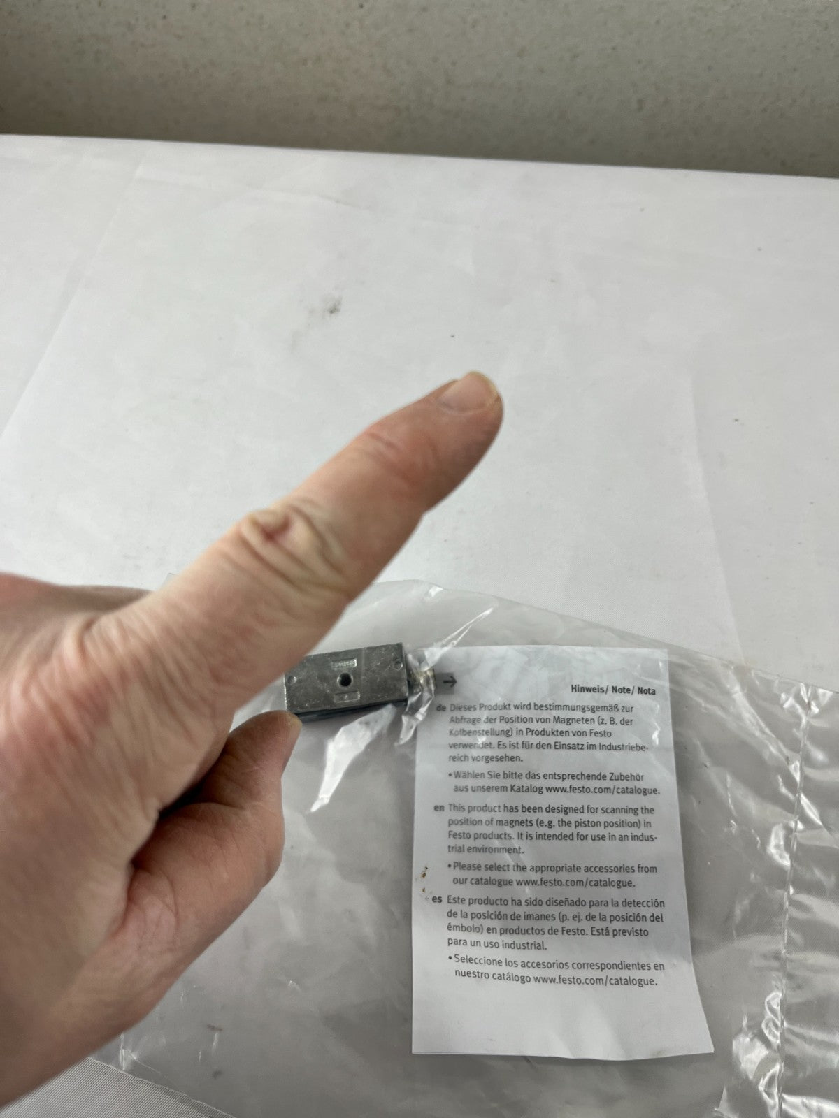 Festo SMEO‑1‑S‑LED‑24‑B Magnetic Proximity Sensor 150848 12–27 VDC M8 Plug SMEO