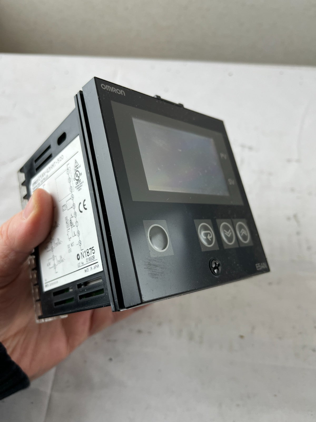 Omron E5AN-Q3HMT-500 Digital Temperature Controller 100–240VAC New Unused