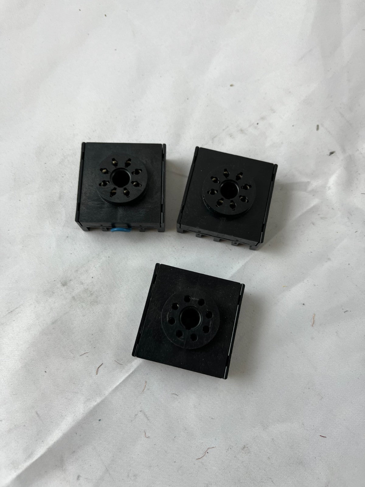 Omron P3G-08 Relay Socket 8-Pin Panel Mount Screw Terminal Lot 3pcs Spare Units