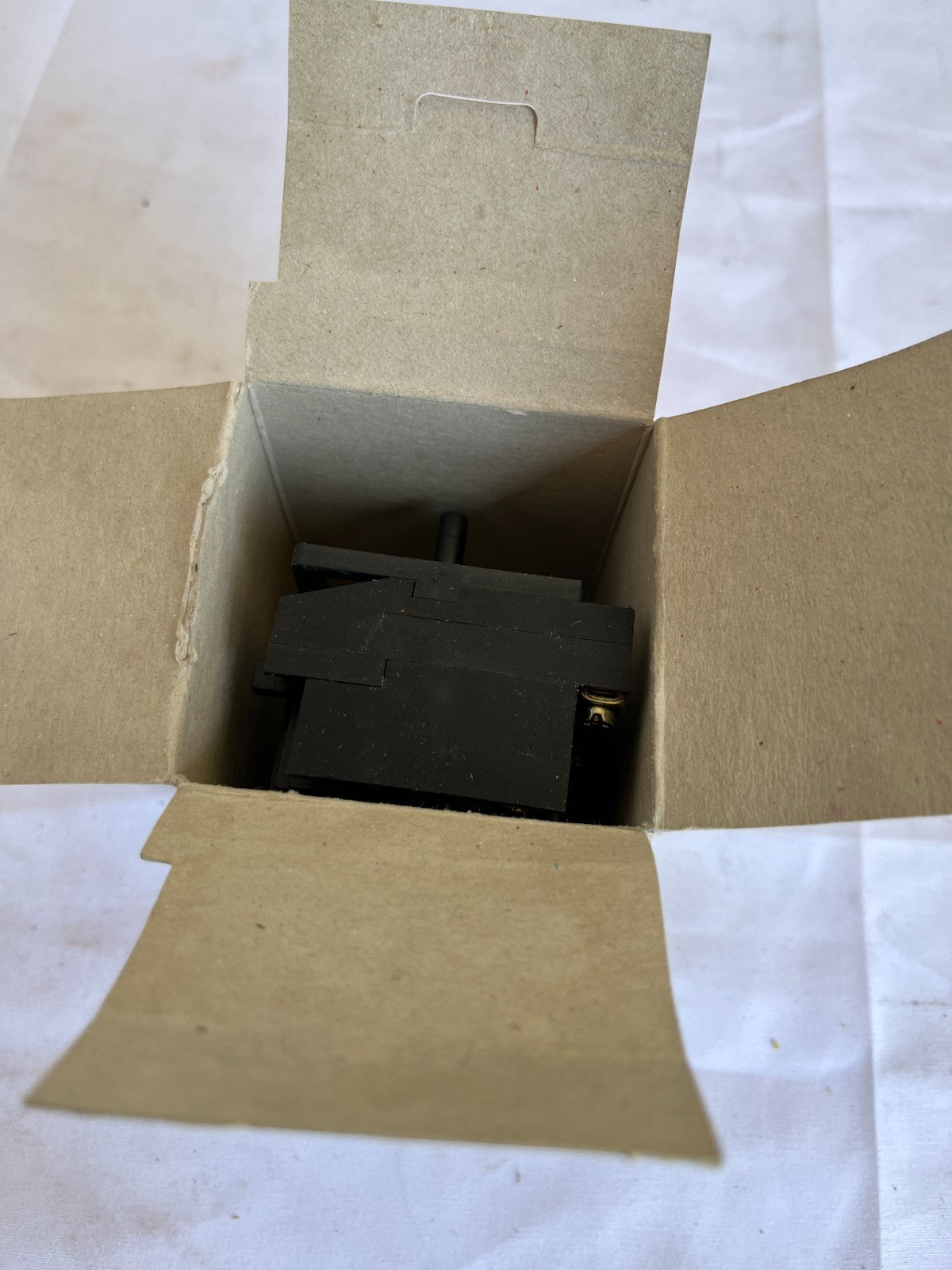 Telemecanique XESD1191 Contact Block Switch Module New Spare Unit