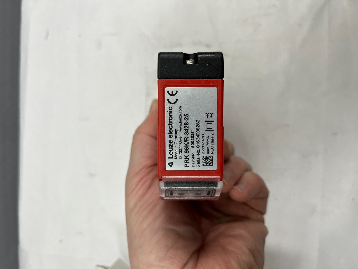 Leuze PRK 98/KR-3428-25 Retro-Reflective Photoelectric Sensor 20–230V AC/DC, New
