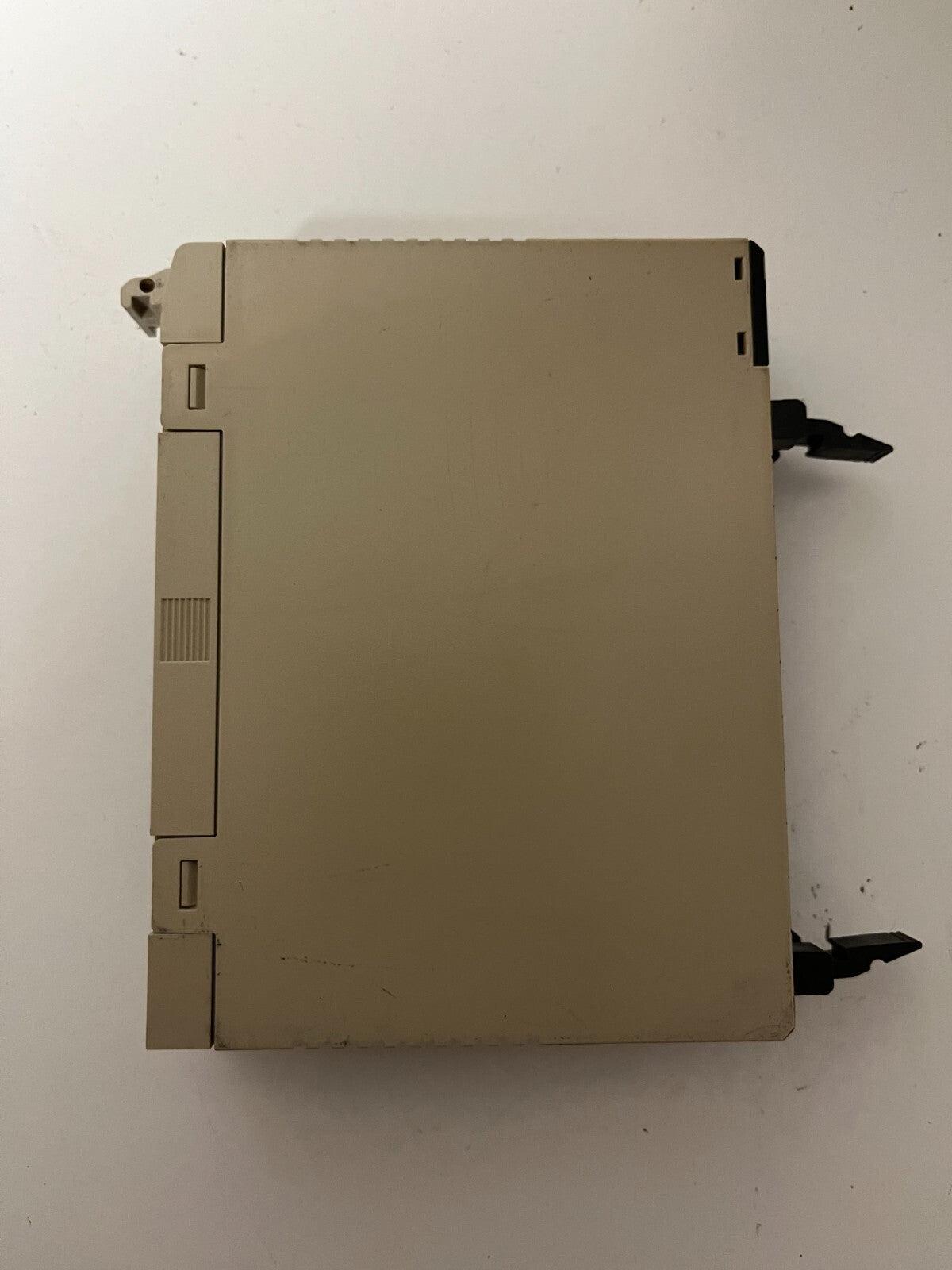 Omron C200H-OC222 Output Unit 250VAC/24VDC 2A - Used, Tested Working