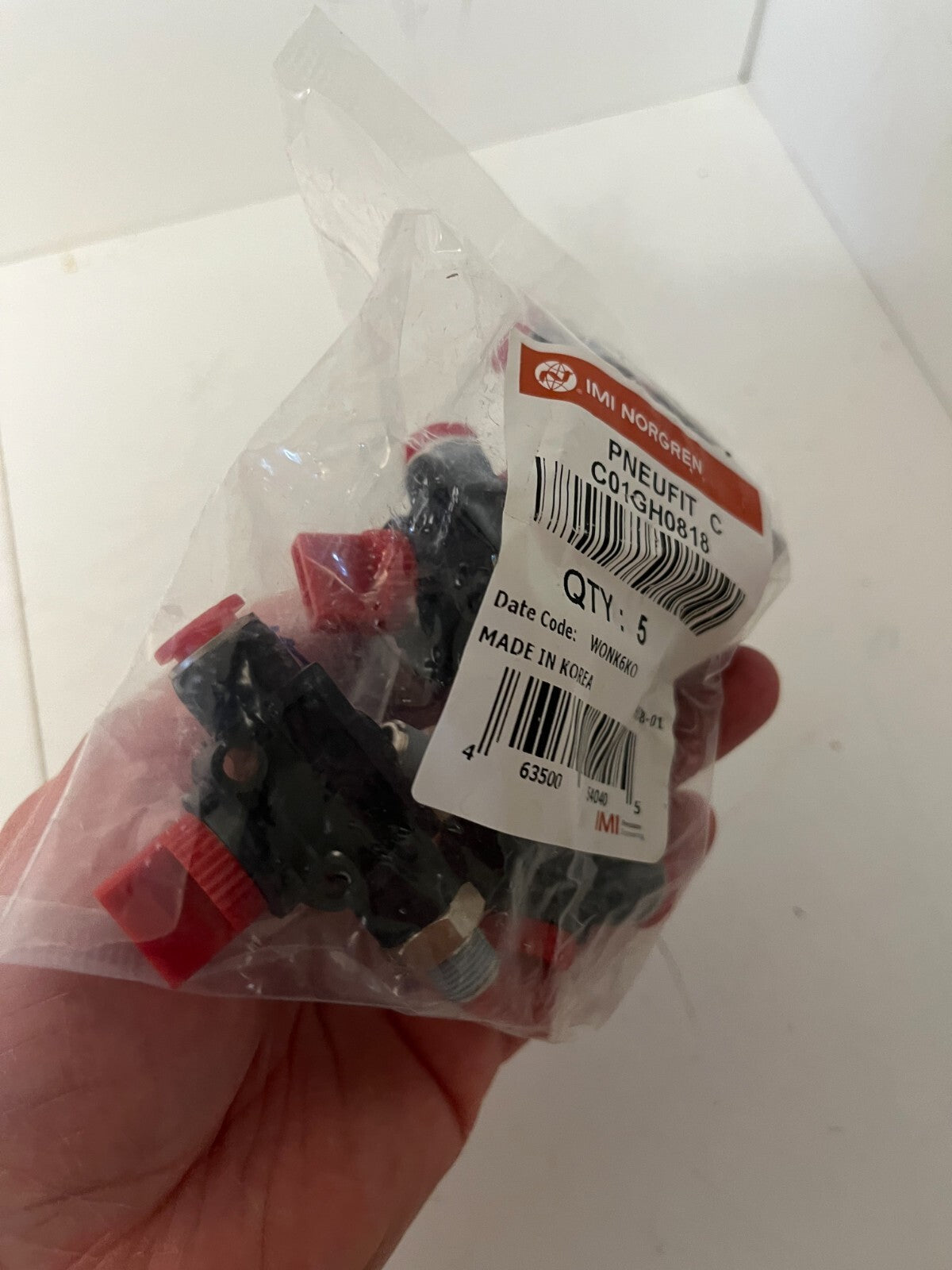 IMI Norgren Pneufit C Push-In Fittings C01GH0818 5-Pack New - Never Used