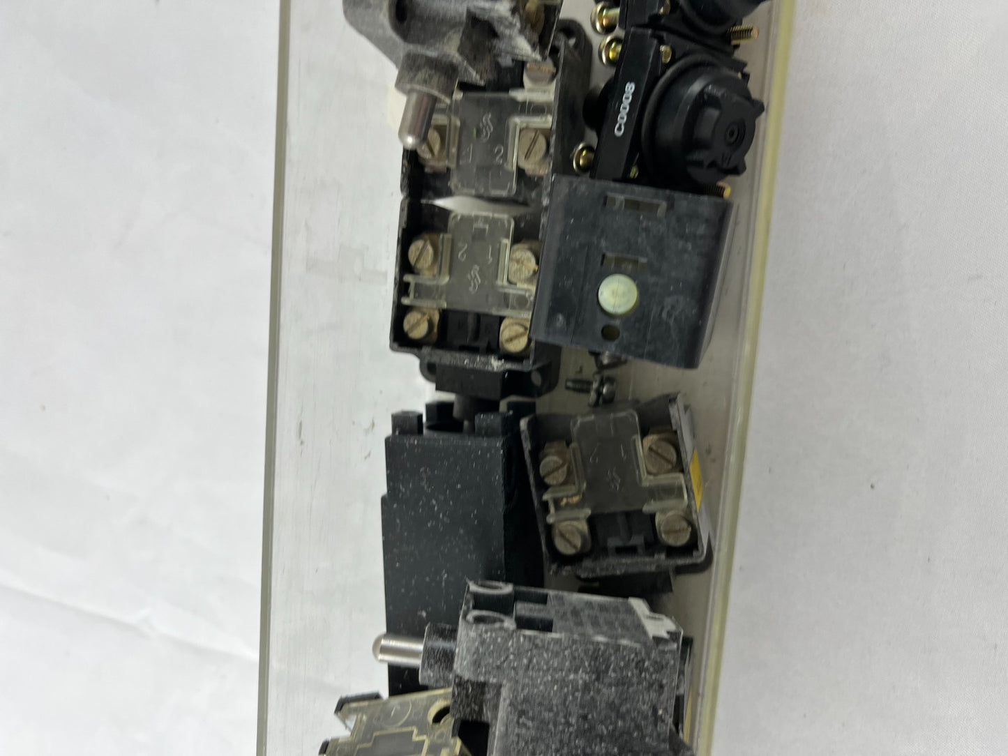 Siemens 3SE3 000-1A Limit Switch Bundle 500V 10A Mixed Lot, Used Spares