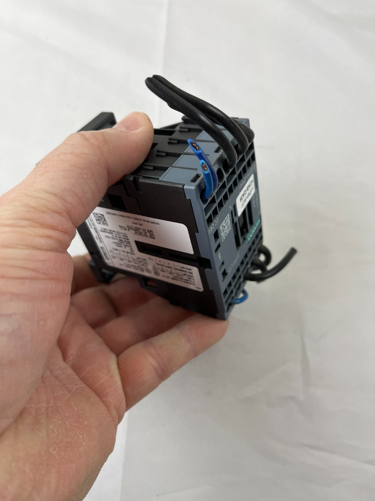 Siemens Sirius 3RT2016-2FB41 Contactor 24VDC 9A 4kW Used Working Spare Unit