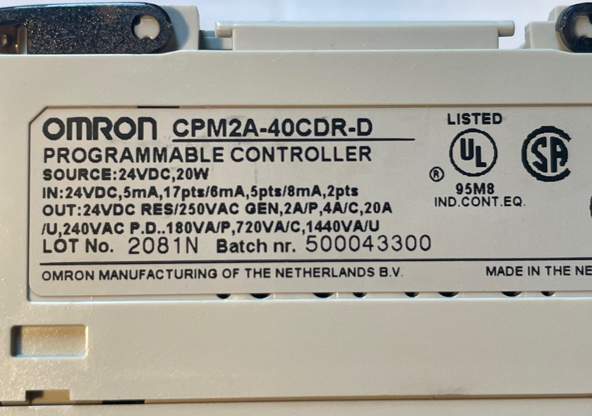 Omron SYSMAC CPM2A-40CDR-D Programmable Controller 24VDC 40 I/O Relay