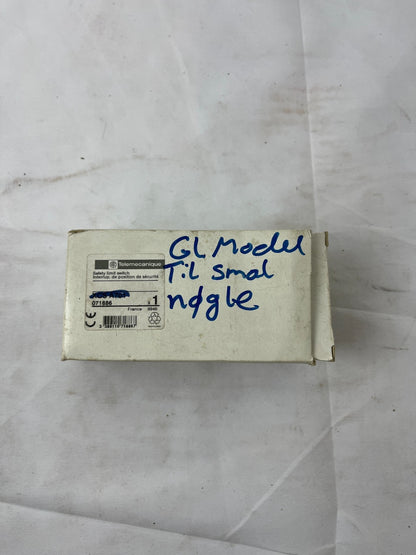 Telemecanique XCS A701 Safety Limit Switch XCK-J Guard Interlock New NOS