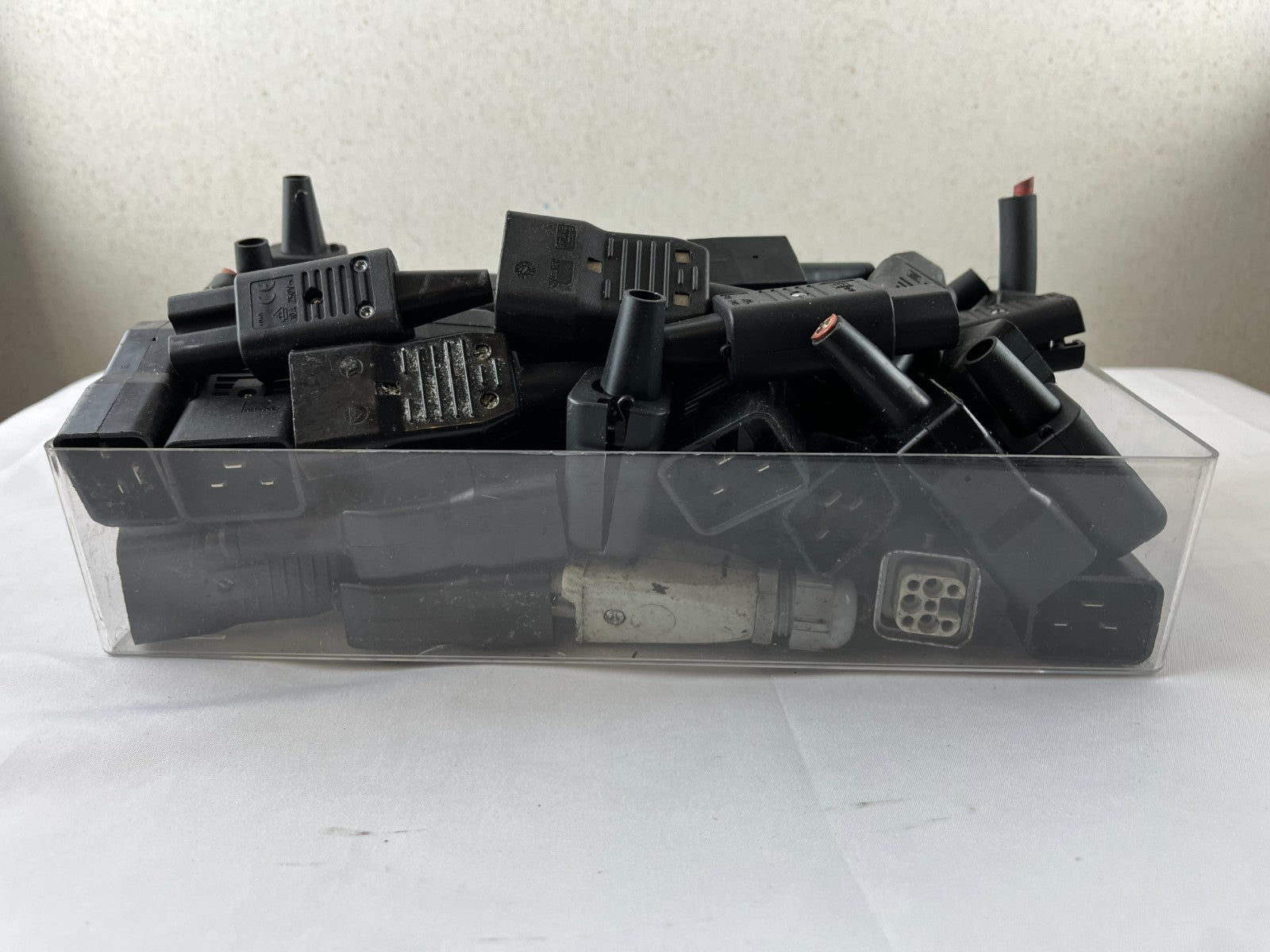 Bulk Lot IEC 60320 C13 C14 Power Connectors Cables Computer PDU Mixed New Used