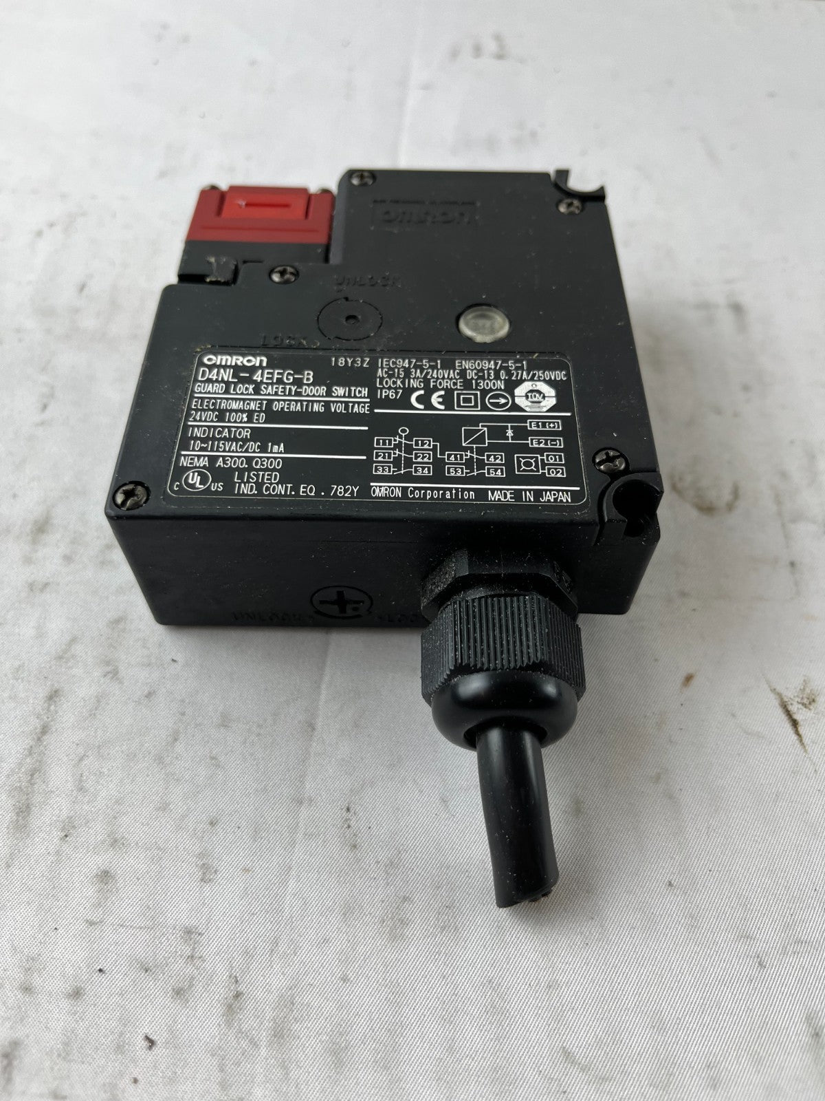 Omron D4NL-4EFG-B Guard Lock Safety Door Switch 24VDC 1300N IP67 Used Spare