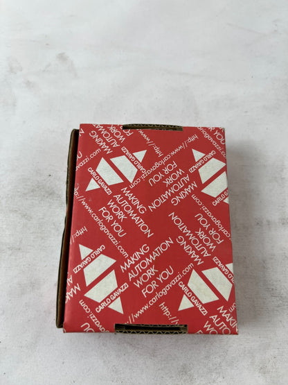 Carlo Gavazzi DMB51CM24 Multifunction Timer Relay 24-240VAC/DC New in Box