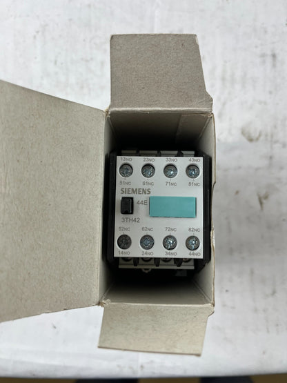 Siemens 3TH4244-0AP0 Contactor Relay 230V 4NO 4NC Auxiliary New Unit