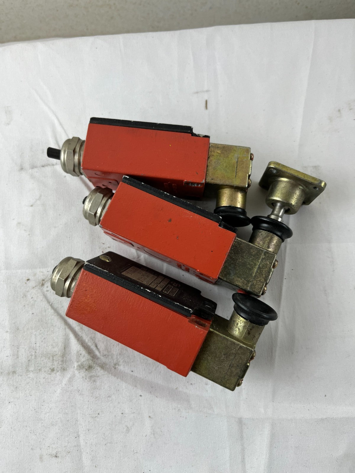 LOT 3x Bernstein Classic GC-U1 VT 3068D Safety Limit Switches USED Germany