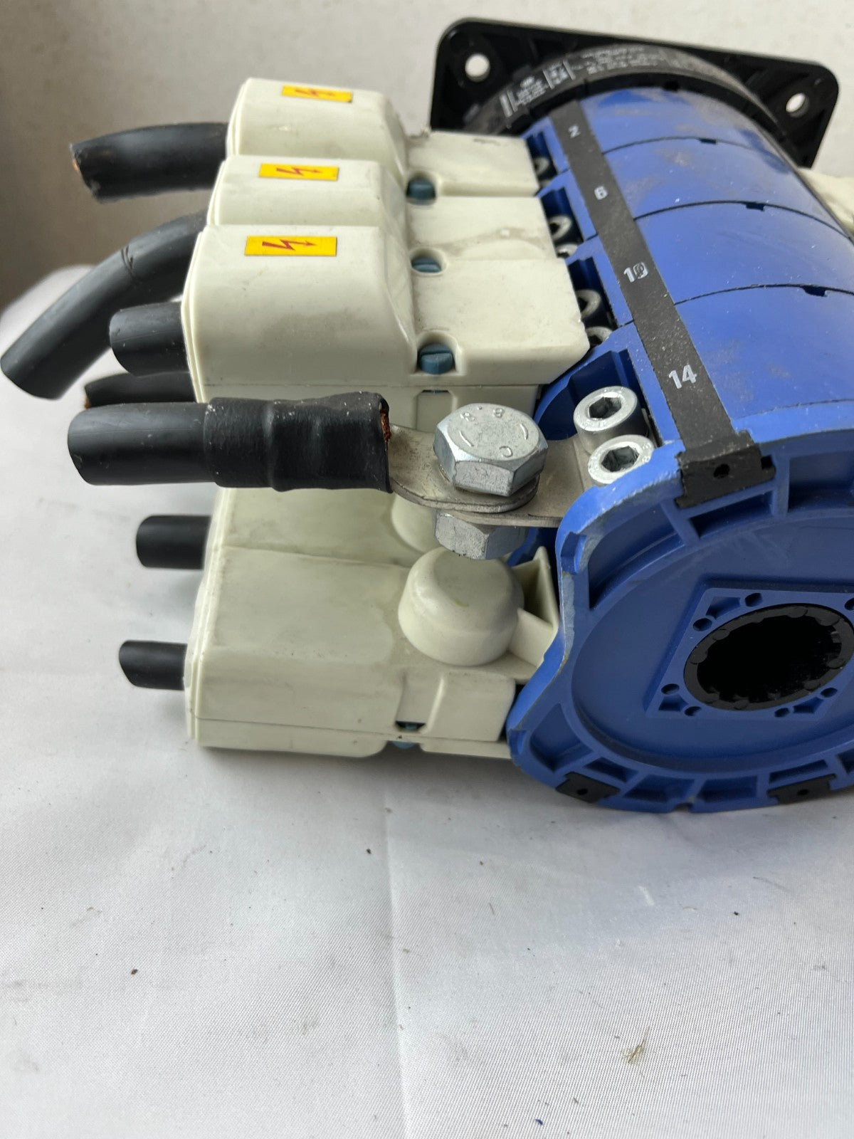 Kraus & Naimer C250 Rotary Cam Load Break Switch 240A 600VAC 3‑Phase Used