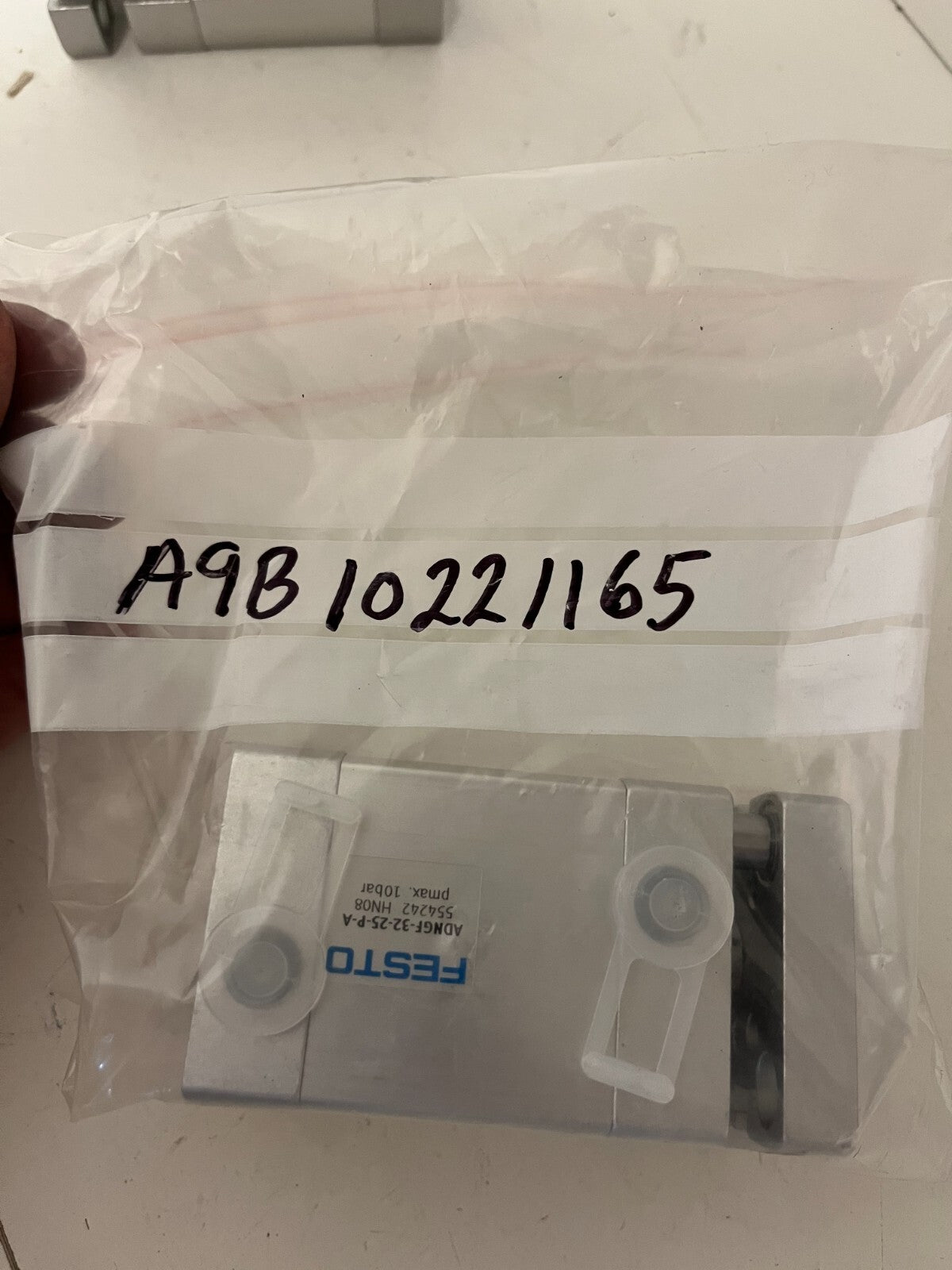 Festo ADNGF-32-25-P-A Pneumatic Cylinder 32mm Bore 25mm Stroke New