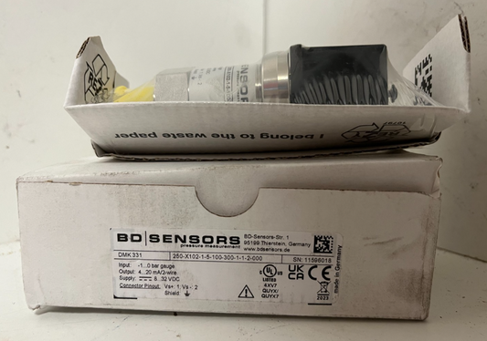 BD Sensors DMK 331 Pressure Transmitter 1...0 Bar 4-20mA 8-32VDC New Open Box