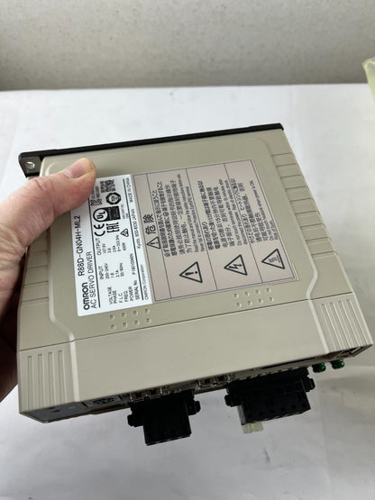 Omron R88D-GN04H-ML2 AC Servo Driver 400W 200-240V 1-Phase G-Series MECHATROLINK