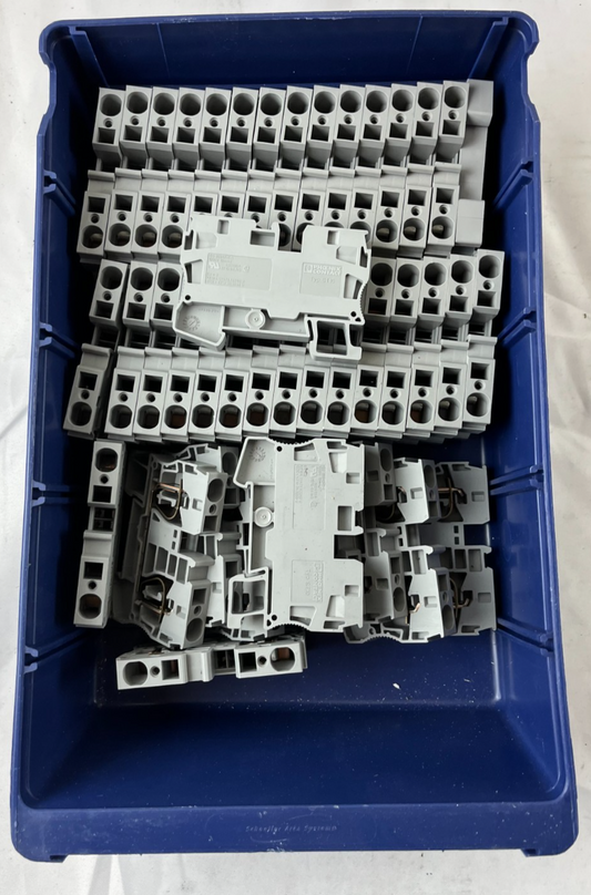 Phoenix Contact Terminal Blocks ST10 DIN Rail Feed Through Lot Used Good Units