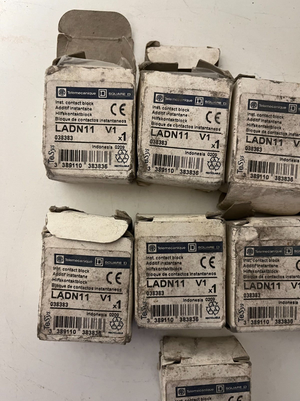 Telemecanique / Square D LADN11 Auxiliary Contact Block – Bundle of 9 – New Open