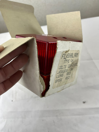 Clifford & Snell Flashalarm V4 Red Beacon 220–240 VAC 5 J 5 W Xenon Warning
