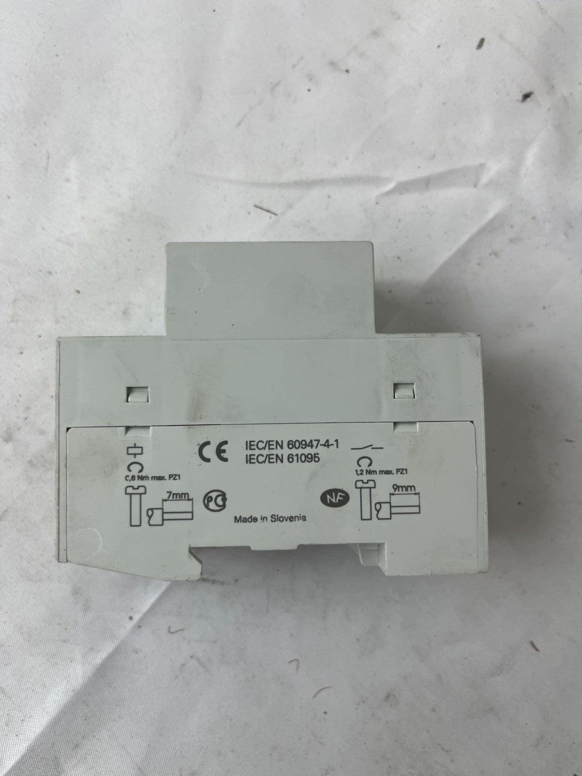 Siemens 5TT5 8300 Contactor 25A 4kW 230V Coil DIN Rail Used Spare Unit