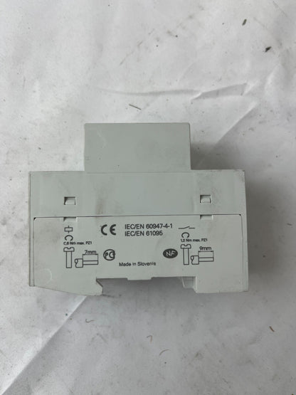 Siemens 5TT5 8300 Contactor 25A 4kW 230V Coil DIN Rail Used Spare Unit