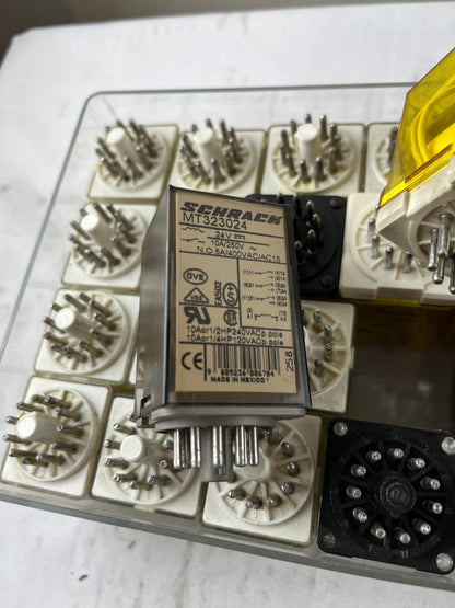 Schrack MT323024 24V Plug-In Relay Lot 32 pcs + 11-Pin Relay Sockets Industrial