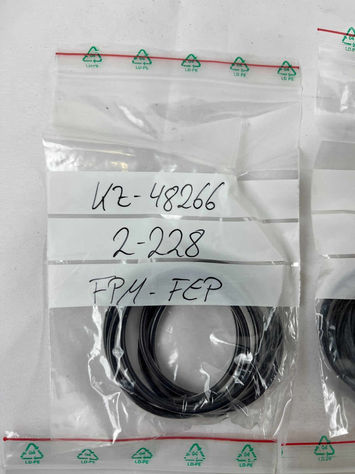 Industrial Pump Gasket Seal Lot EPDM FPM-FEP O-Rings Mixed Sizes New 4pcs