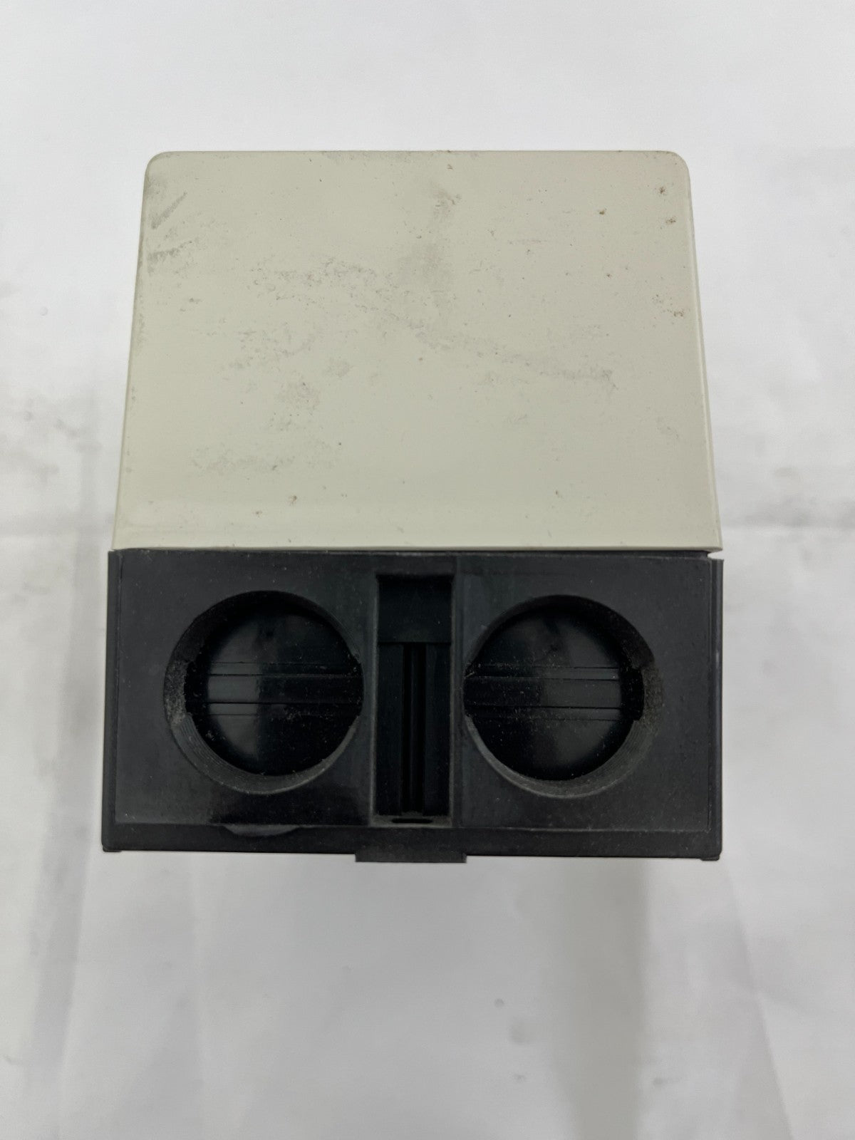 GE SFS05M Fuse Holder – 5A New Open Box, Cat# 212559 Industrial Circuit Protect