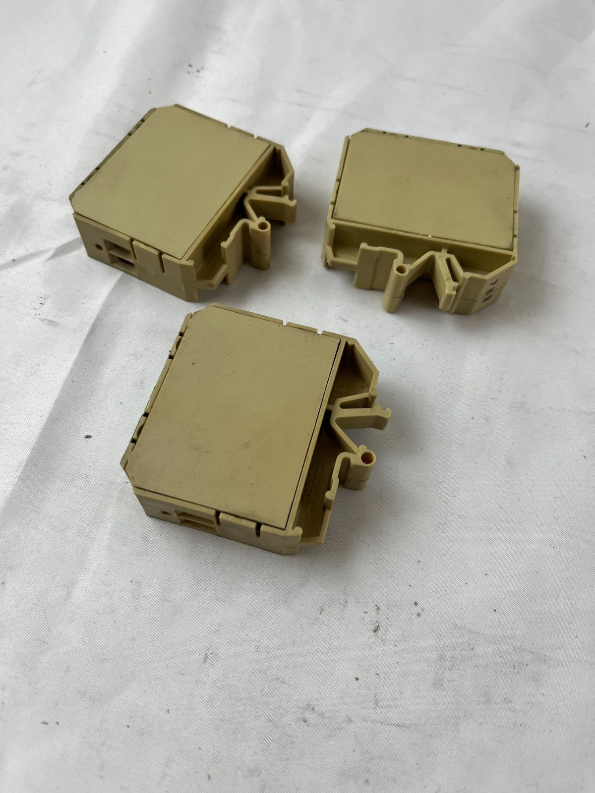 3x Weidmüller EGO2 TS32/TS35 Interface Optocoupler Module 220V AC to 48V 100mA