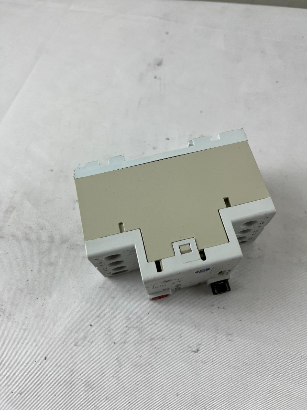 Allen‑Bradley 140A-C2A-B40 Manual Motor Starter 2.5–4.0A 3‑Pole Used Spare Part