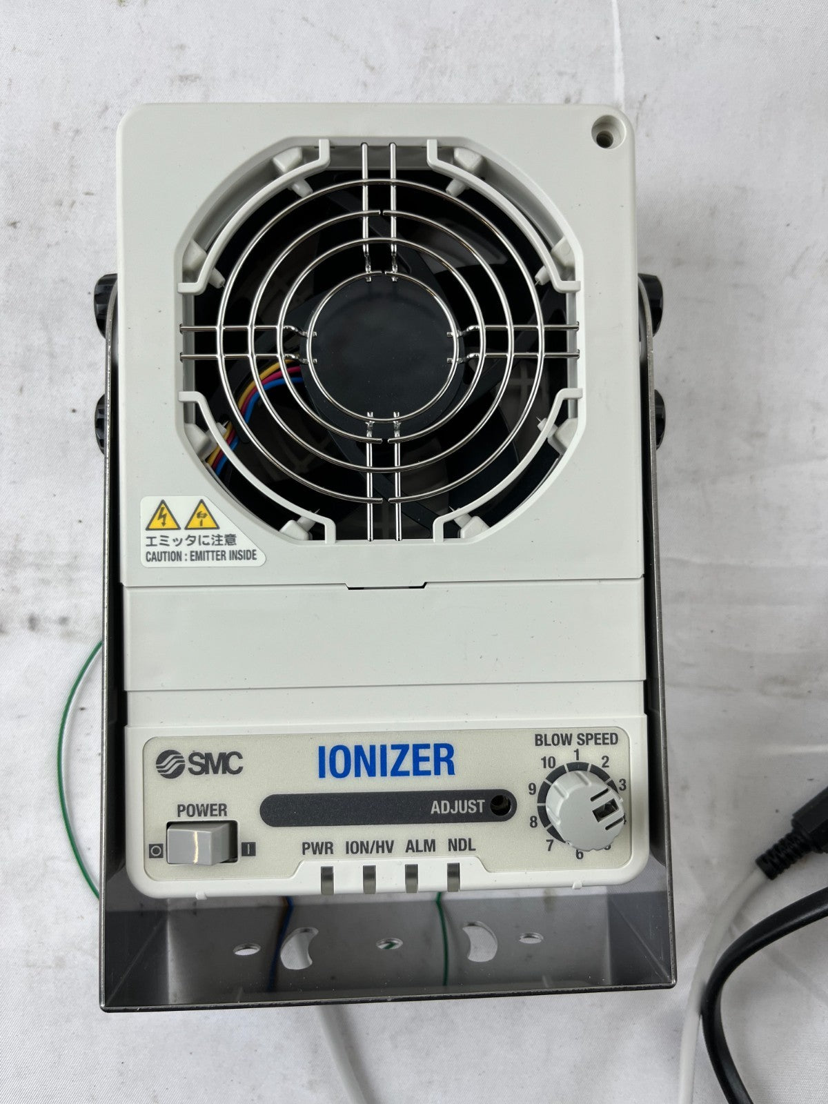 SMC IZF21-P-B Ionizer Fan Unit 24VDC 0.9A Panel Mount NEW Unused Working