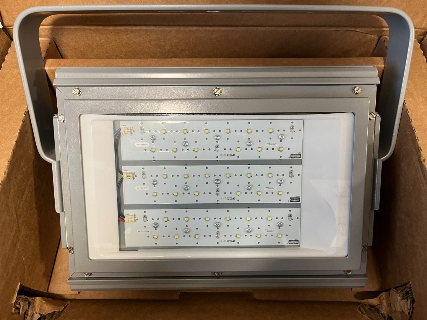 Killark PetroBright KFL09030 90W LED Hazardous Location Floodlight, 120-277V