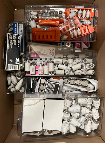 Siemens Diazed Fuse Lot Mixed Amperage 2A–35A Ceramic Industrial Used/New Bulk