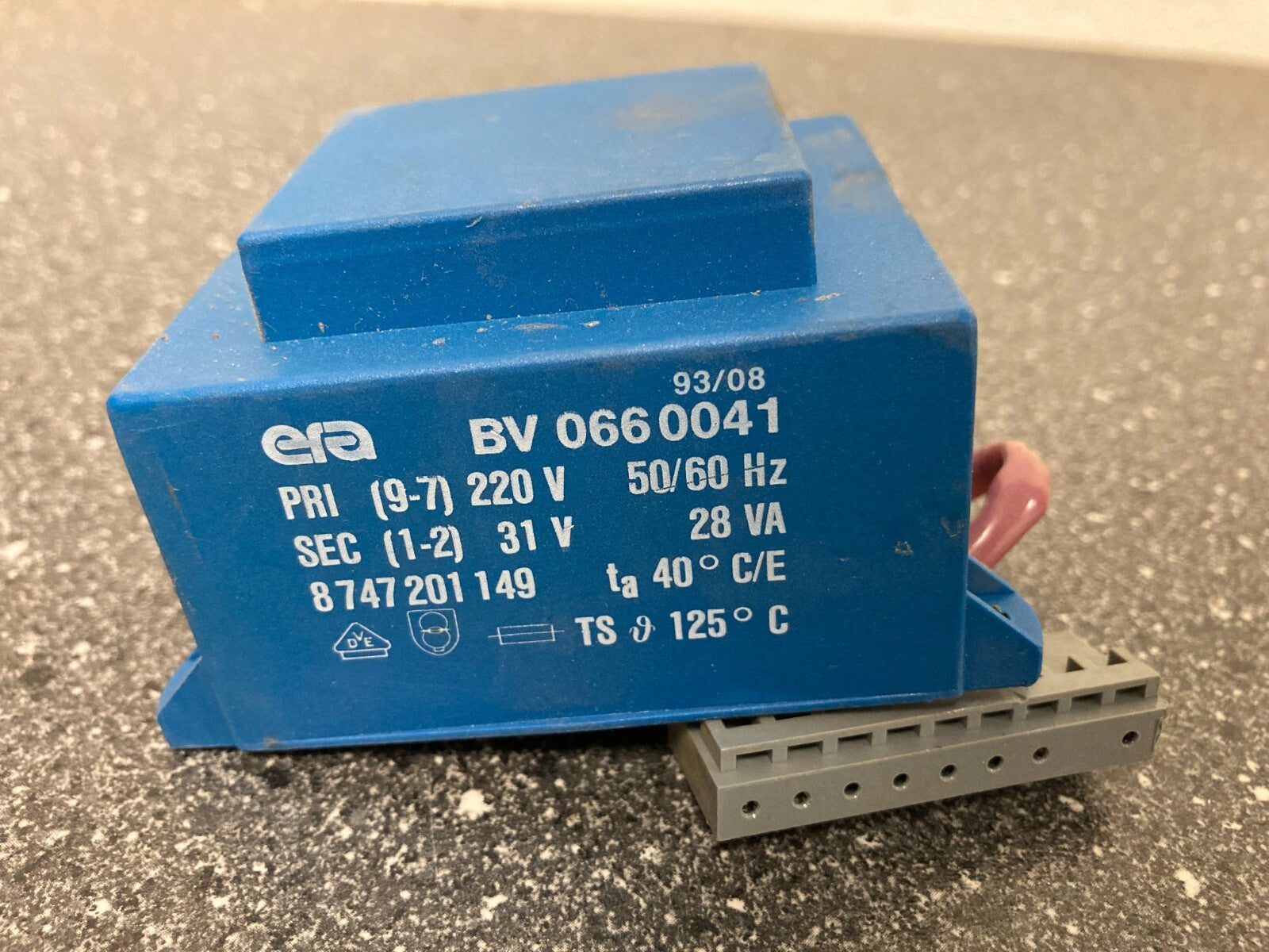 Bosch Electr-Oil Transformer PN: 8747201150 Blue 220V Primary 31V Secondary 28VA