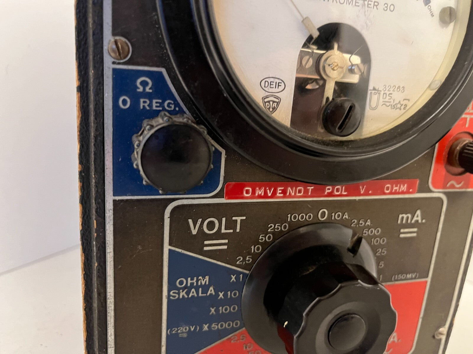 Vintage DEIF Elektrometer 30 Multimeter Voltmeter Ohmmeter - Untested, As-Is