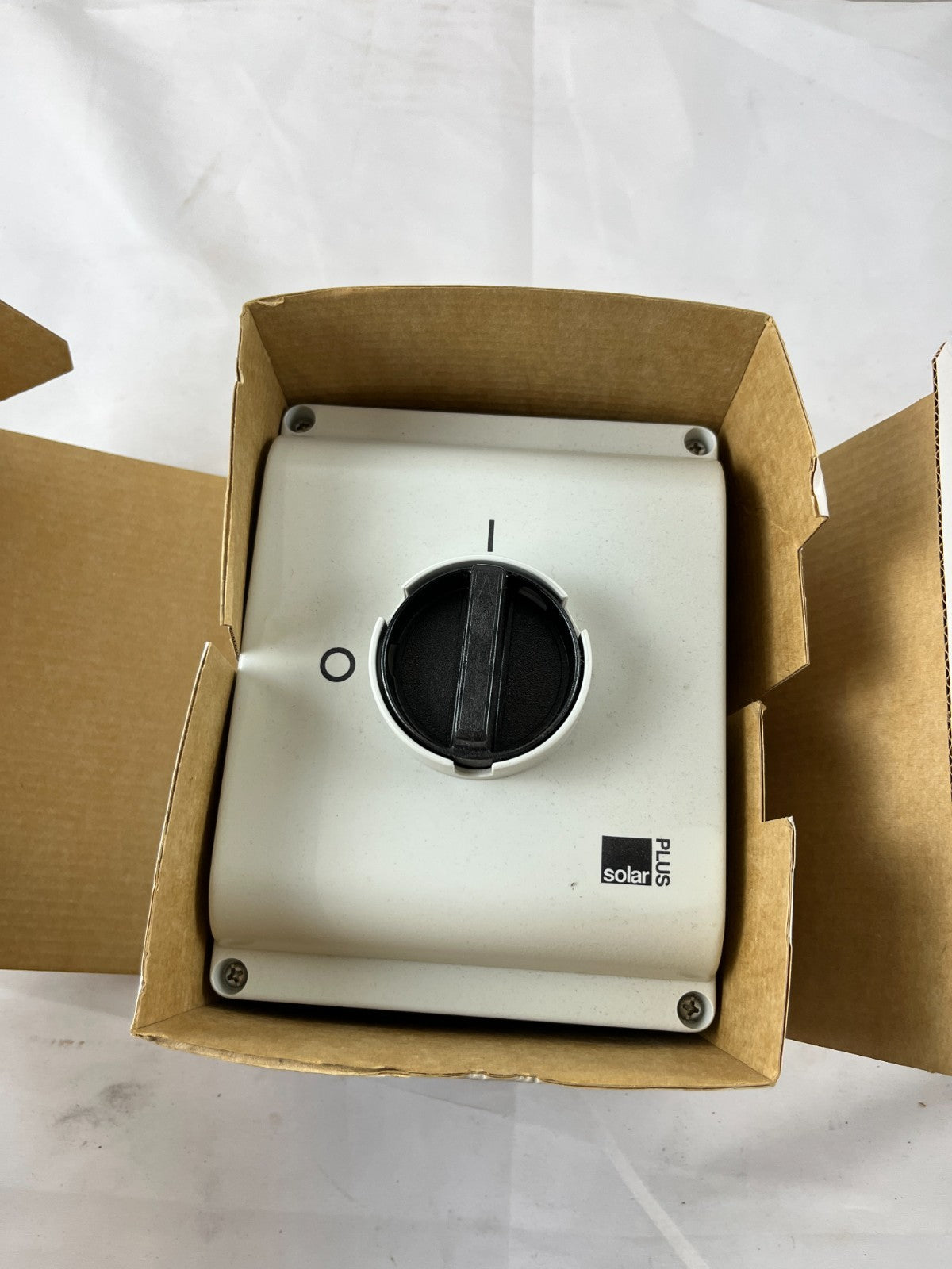 Solar Plus SA 440H IP65 4P+H+PE Safety Isolator Switch 40 A New Spare Unit