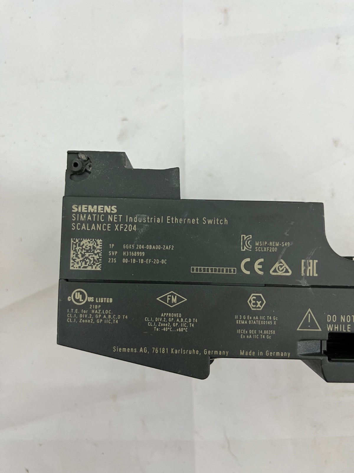 Siemens SCALANCE XF204 Industrial Ethernet Switch 6GK5204-0BA00-2AF2 Used