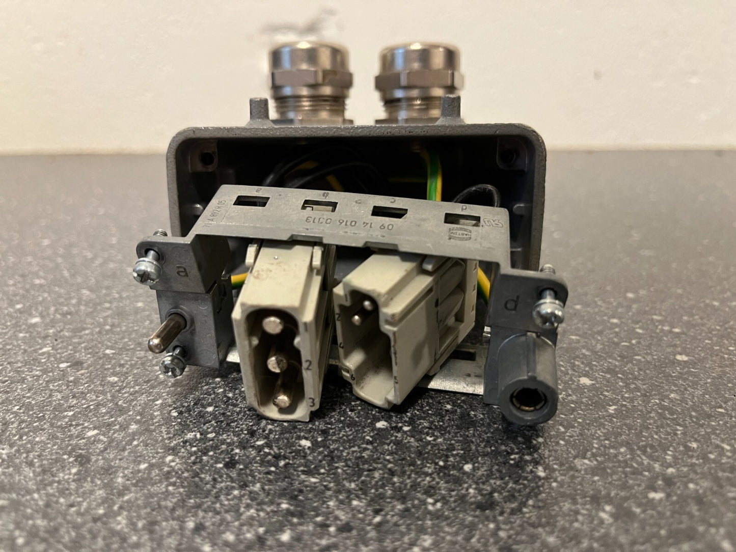 Harting Han Industrial Connector with Mixed Power & Data Modules - Used