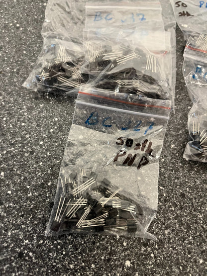 200+ New BC327 & BC337 Transistors (PNP/NPN) - Assorted Values for Electronics