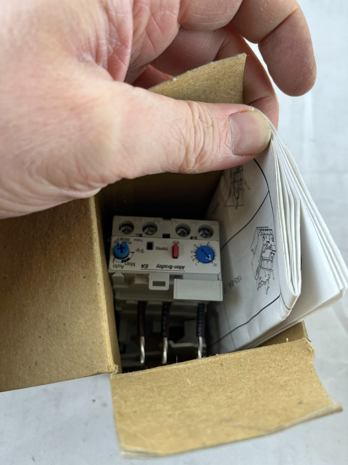 Allen‑Bradley 193‑EA4CB Solid State Overload Relay 0.32–1.6A New in Box Spare