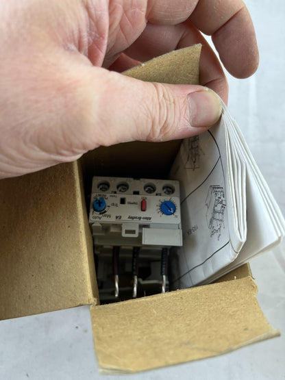 Allen‑Bradley 193‑EA4CB Solid State Overload Relay 0.32–1.6A New in Box Spare