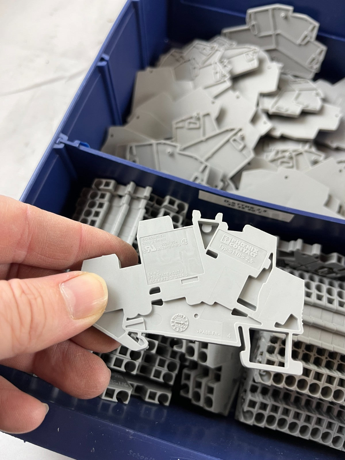 Phoenix Contact D-STTB 2,5 End Cover Plates for STTB 2,5 Terminal Blocks Lot