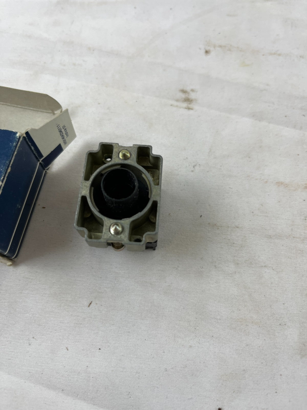 Telemecanique ZB2BV6 Pilot Light Body Indicator Holder New NOS France Spare