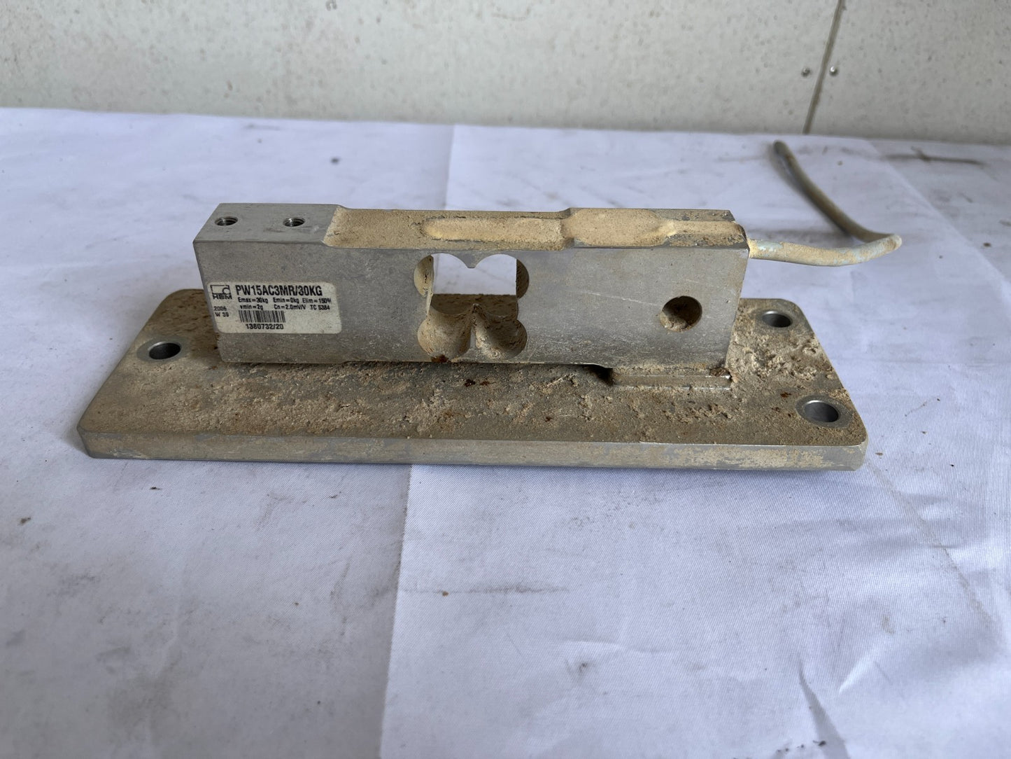 Hbm Pw15Ac3mr/30Kg Single Point Load Cell On Base 30Kg Used Working Spare Unit