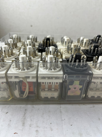 Schrack MT323024 24V Plug-In Relay Lot 32 pcs + 11-Pin Relay Sockets Industrial
