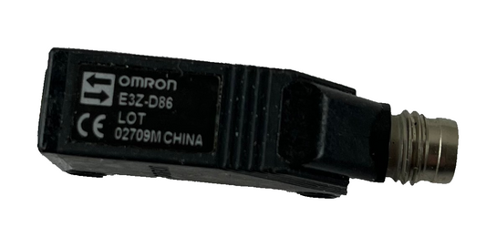 Omron E3Z-D86 Photoelectric Sensor 10-30VDC M8 Used Spare Unit
